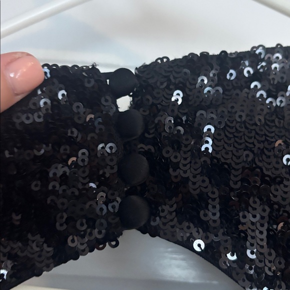 Badgley Mischika Elegant Black Dress with Sequin Details - Picture 3 of 8